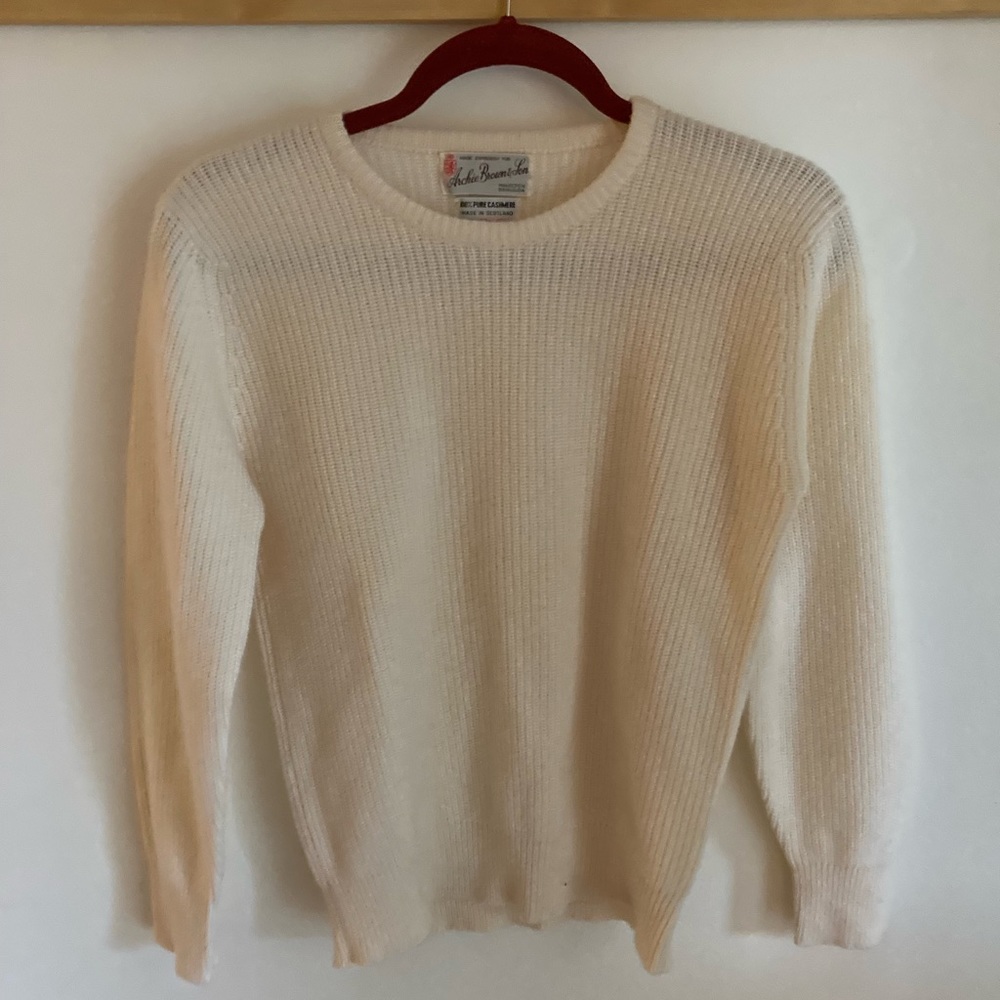 VTG Womens Cashmere sweater